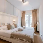 Casiola - On Location In With Parking Apartamento *