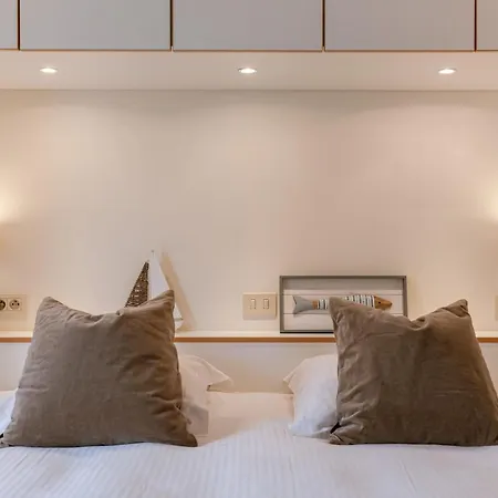 Appartement Huswell - On Location In With Parking *