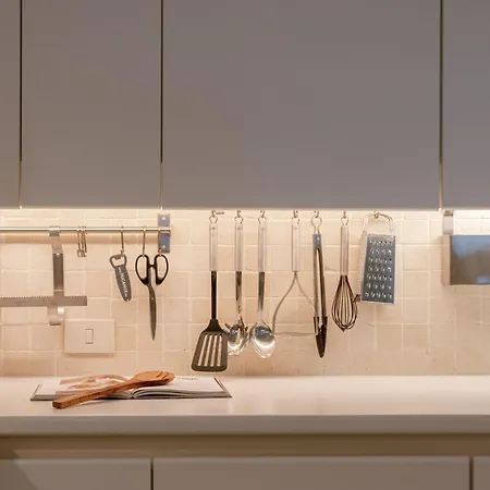 Huswell - On Location In With Parking