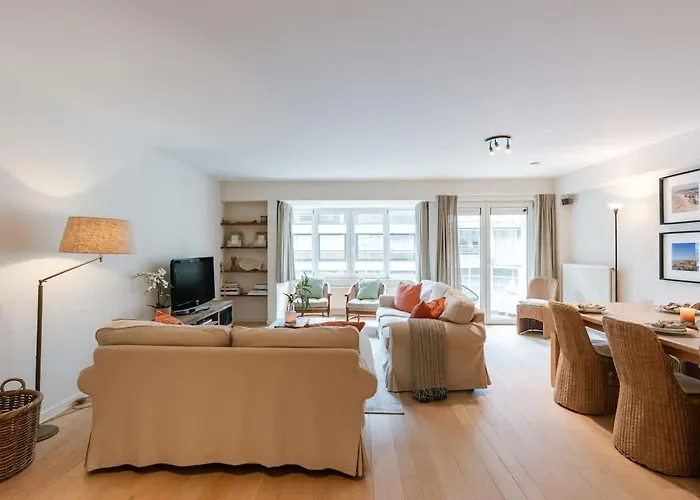 Casiola - On Location In With Parking Knokke-Heist