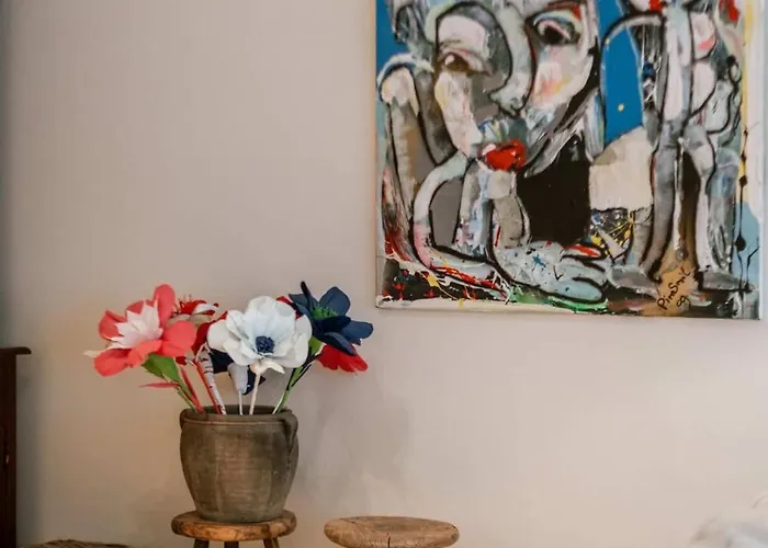 Casiola - On Location In With Parking *