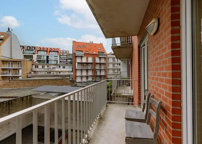 Casiola - On Location In With Parking *